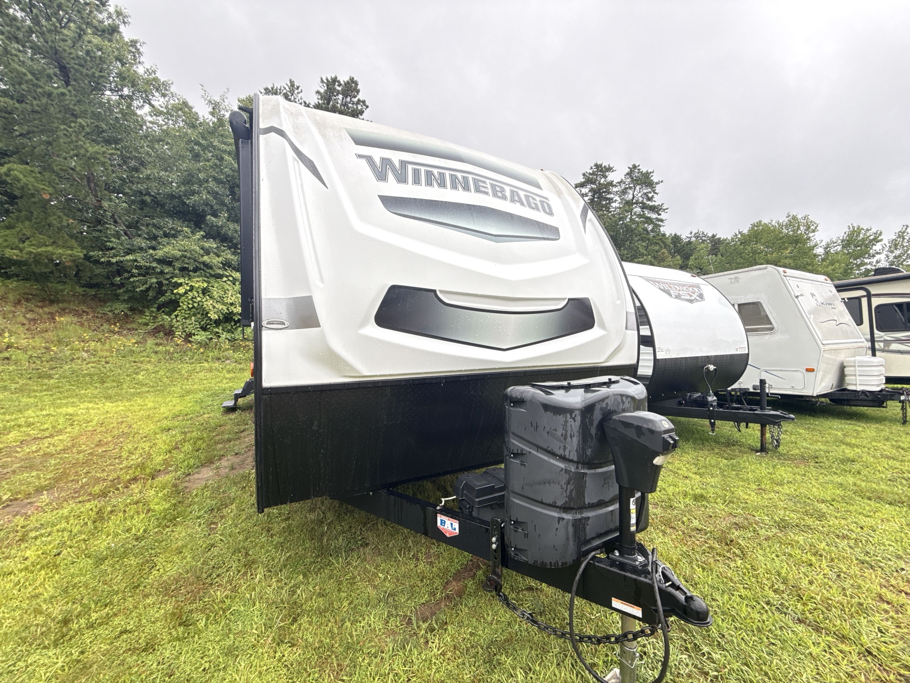 2022 Winnebago MINNIE 2529RG in uxbridge MA