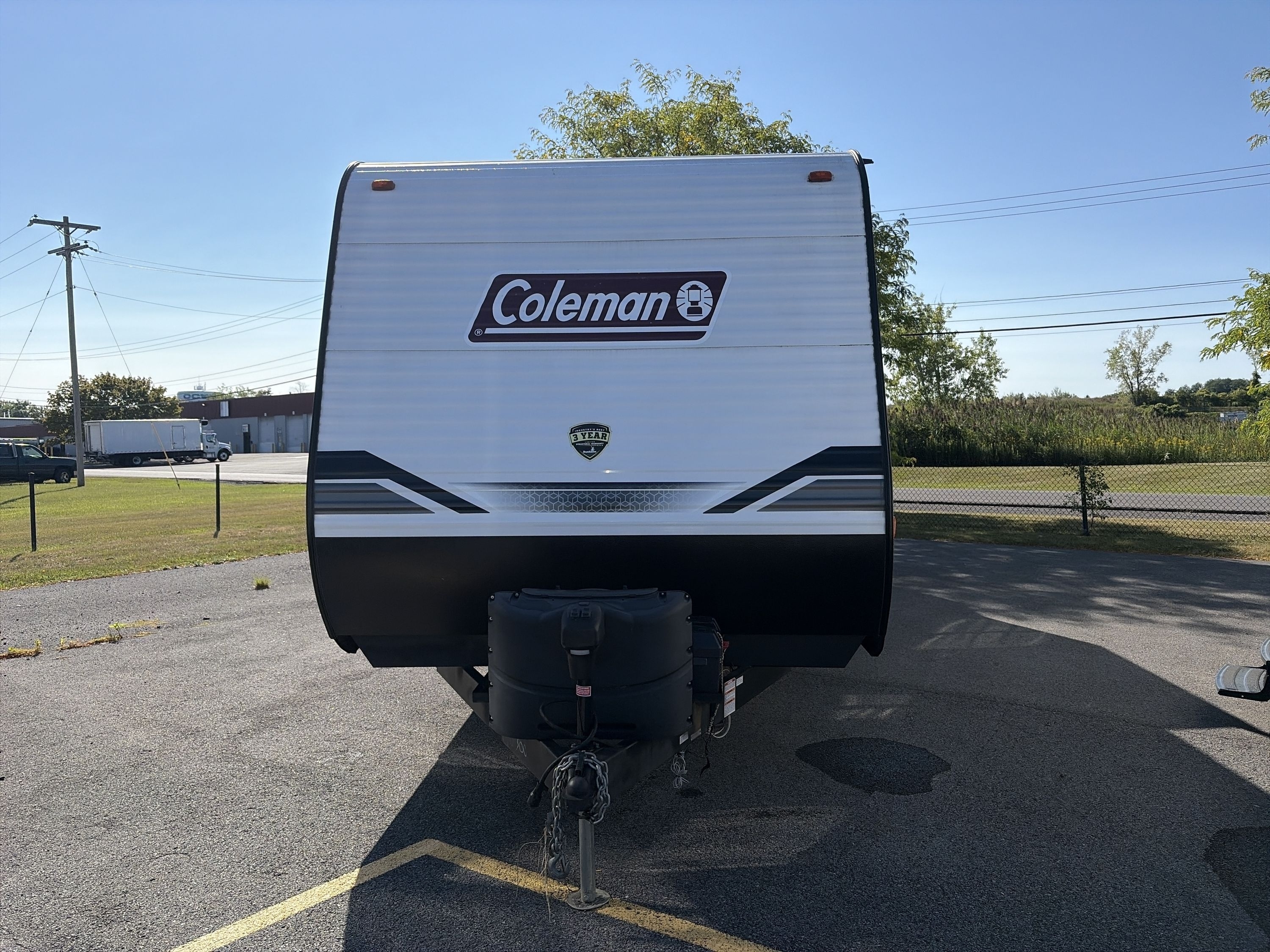 2022 Coleman COLEMAN LANTERN 270TQ Travel Trailer Toy Hauler RV