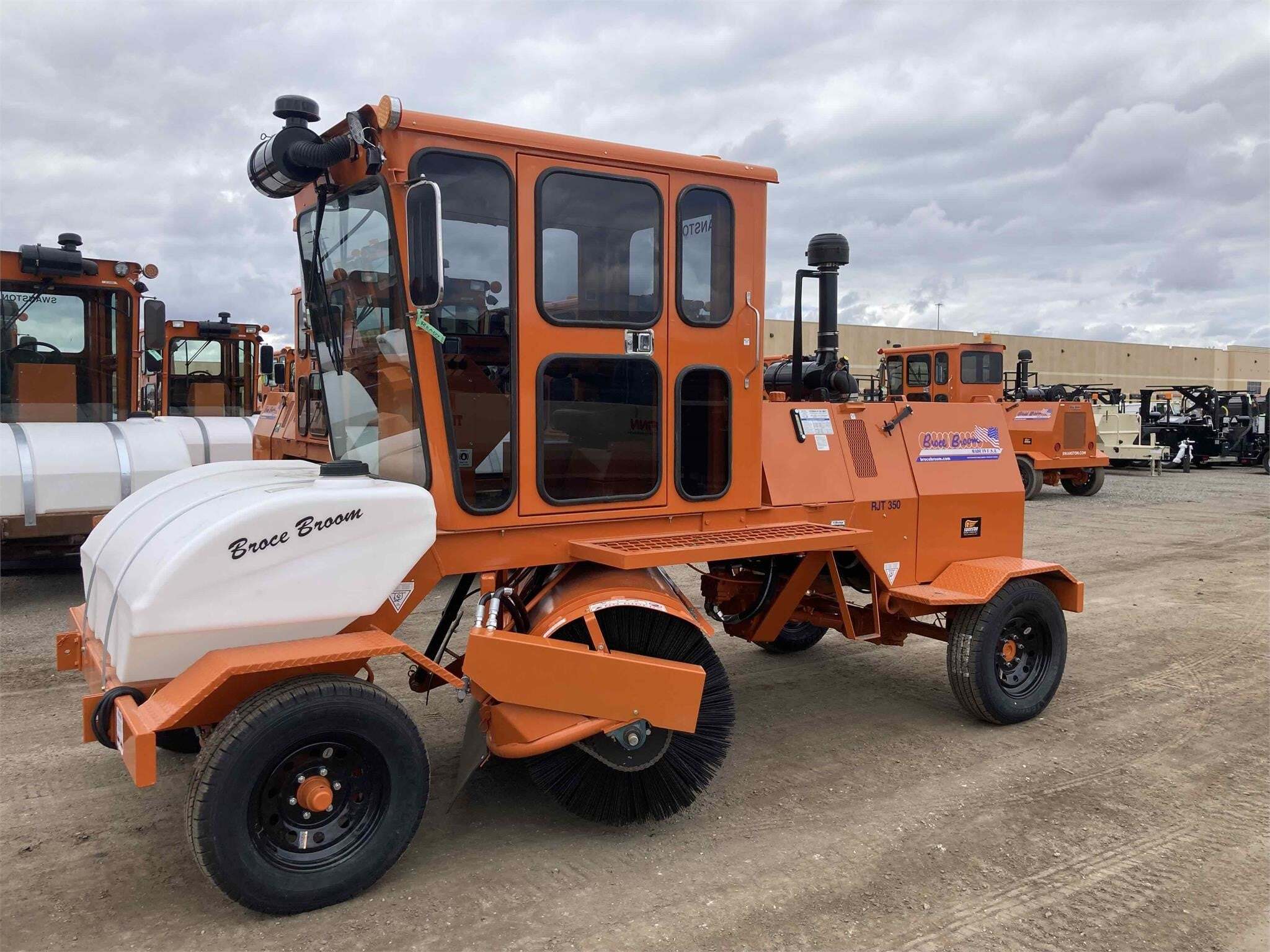 2023 BROCE RJT350 in Fargo, ND