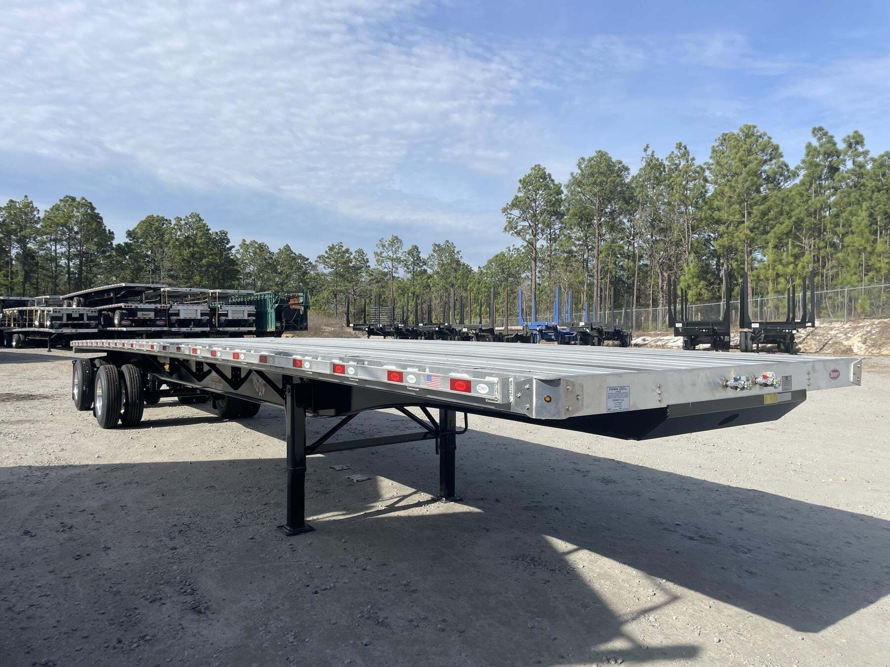 2023 DORSEY 48' X 102" X COMBO FLATBED in Saint George, SC