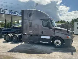 2019 FREIGHTLINER CASCADIA 126
