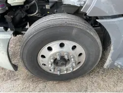 2019 FREIGHTLINER CASCADIA 126