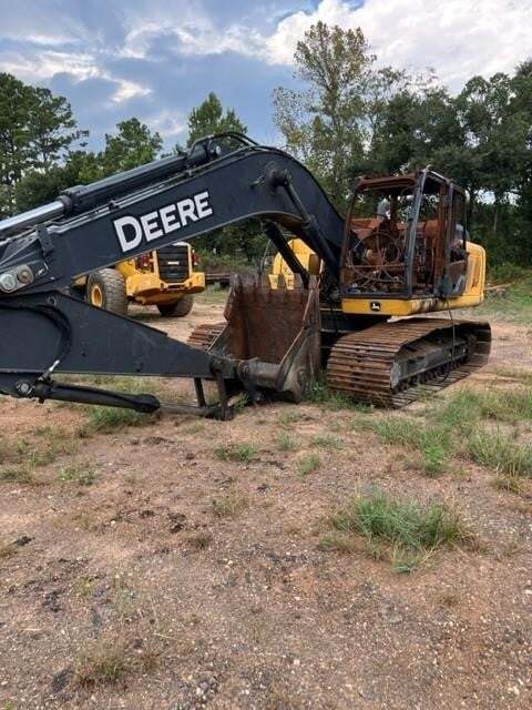2021 DEERE 210G LC in Montrose, AL