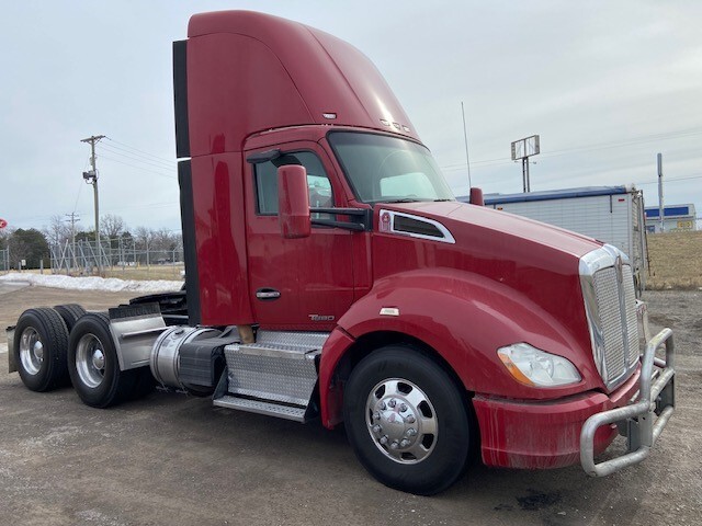 2016 KENWORTH T680 Aerodyne in Broadview Heights, OH