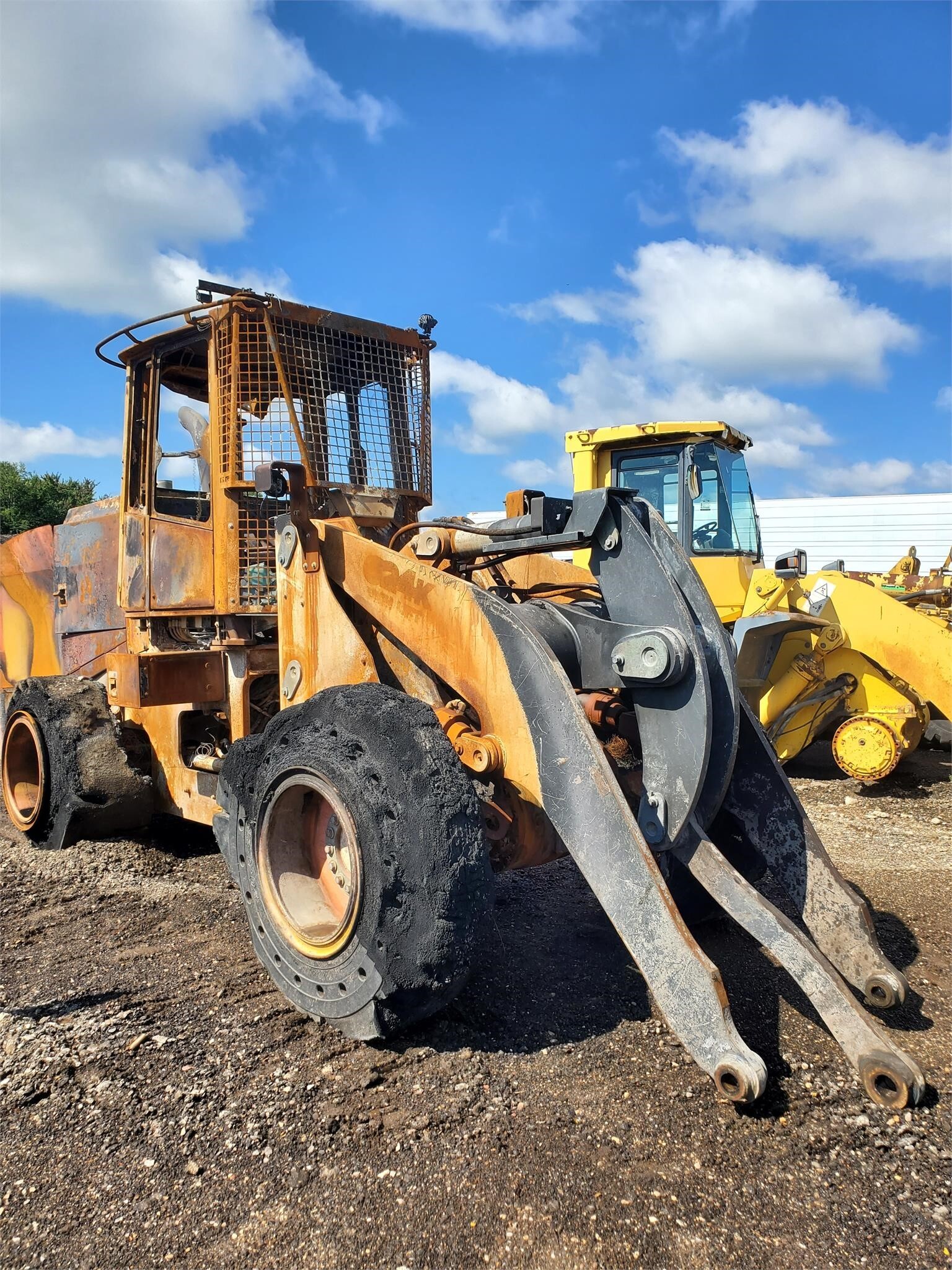 2013 DEERE 624K in Holland, MI