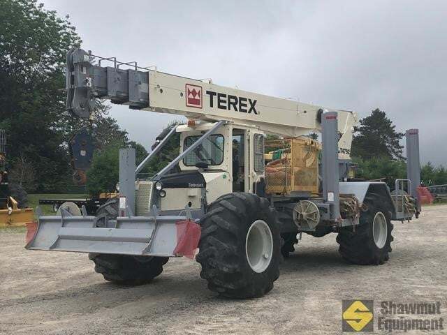 2010 TEREX BT4792 in Manchester, CT