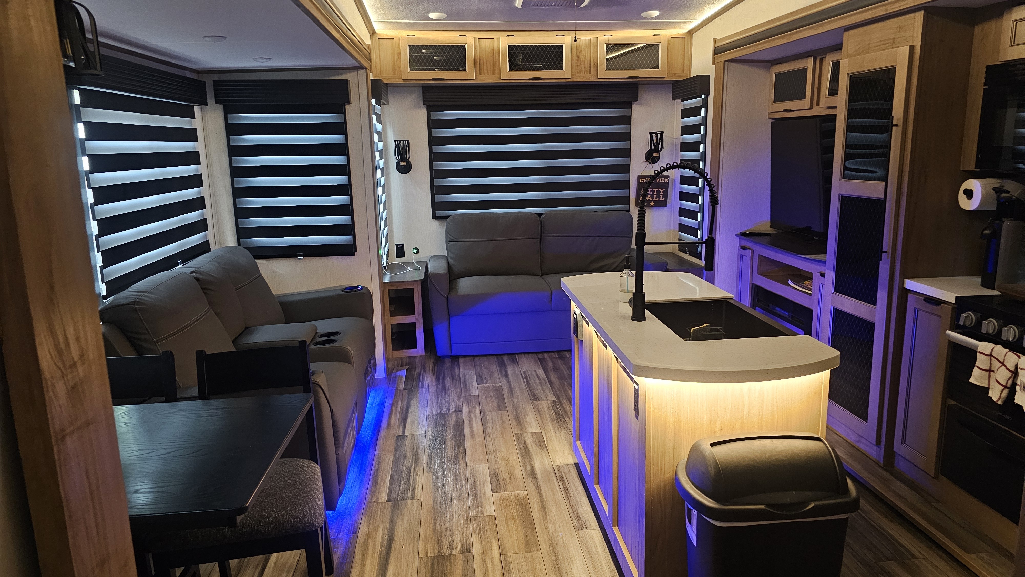 2024 Forest River SABRE 36FLX in la plata MD