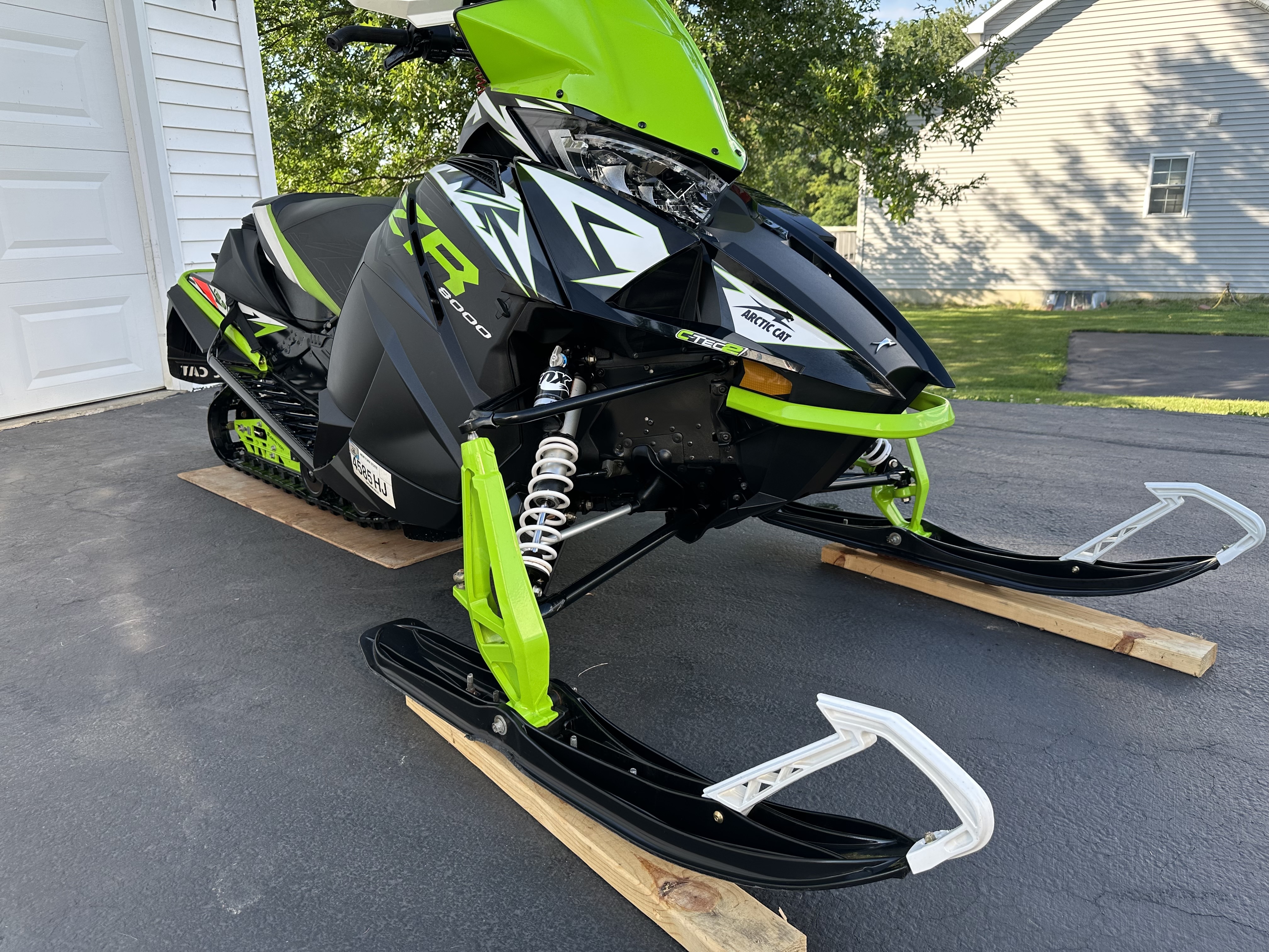 2018 Arctic Cat ZR 8000 LIMITED 129 Snowmobile snowmobile