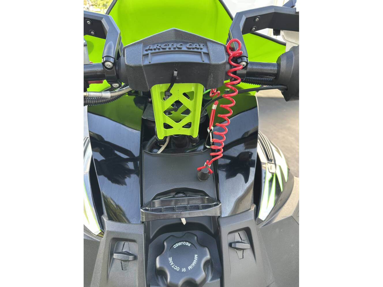 A photo of this 2018 Arctic Cat ZR 8000 LIMITED 129