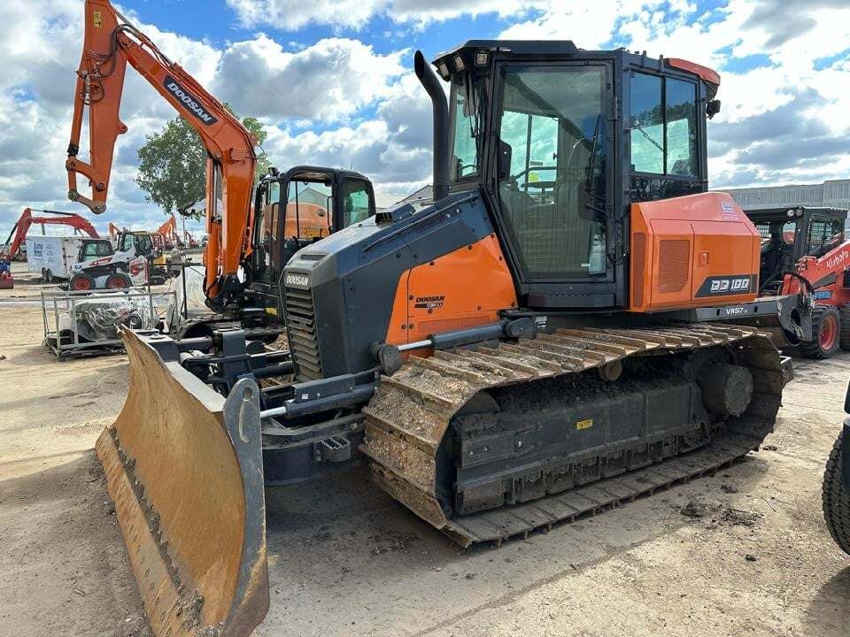 2023 DEVELON DD100 in Shakopee, MN