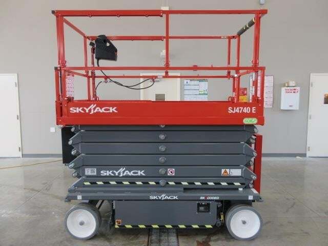 2025 SKYJACK SJ4740 E in Perris, CA