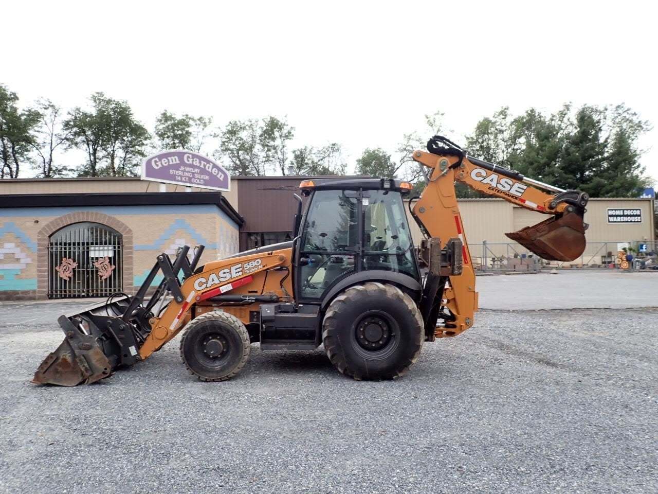 2021 CASE 580SN WT in Manheim, PA