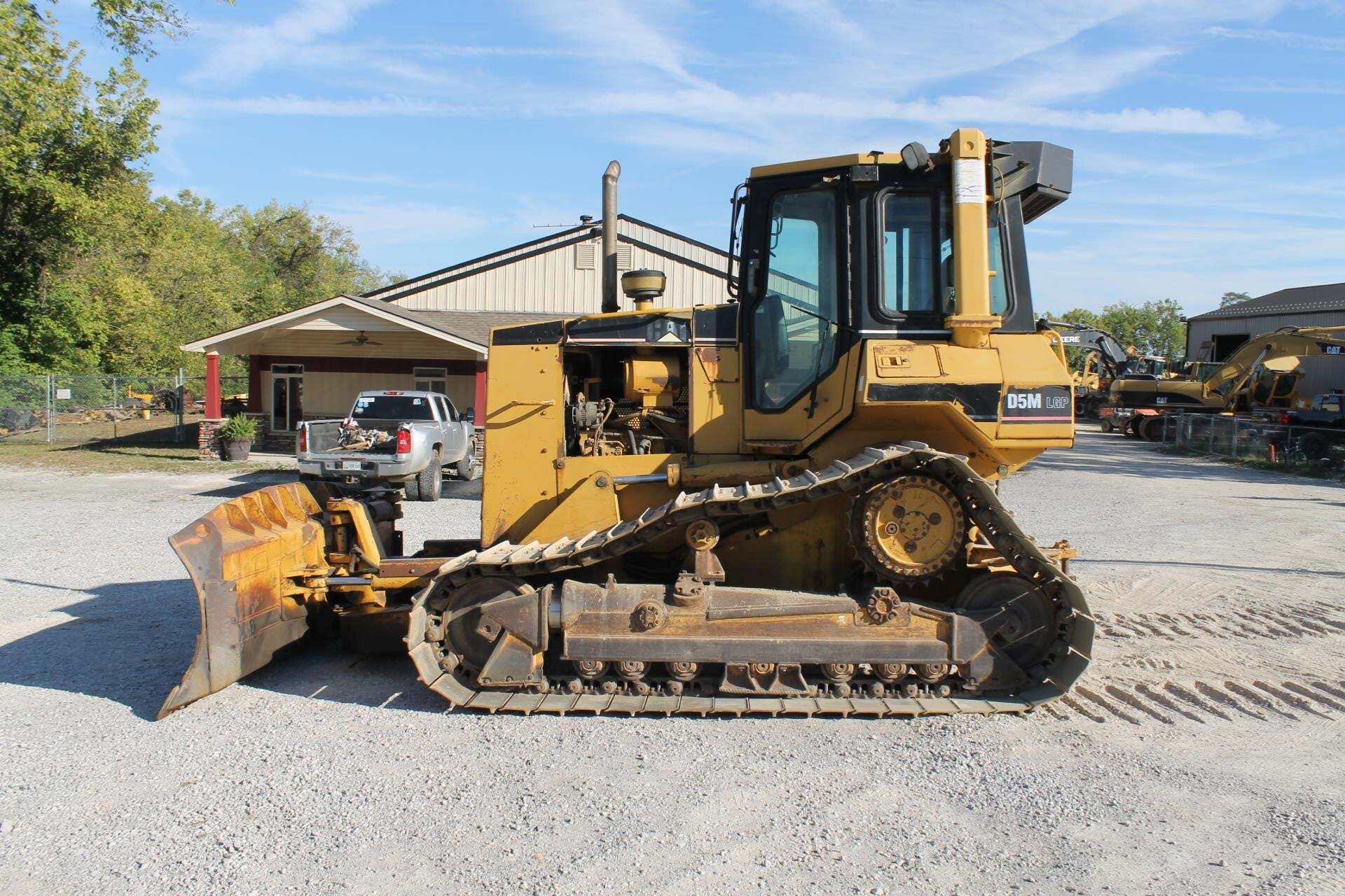 1998 CATERPILLAR D5M LGP in Pleasureville, KY