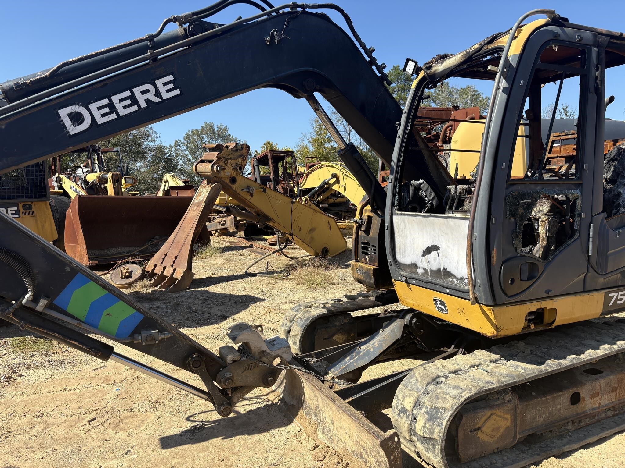 2013 DEERE 75G in Jackson, TN