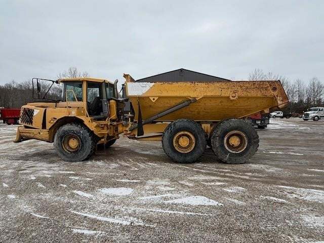 2006 VOLVO A30D in Pleasureville, KY