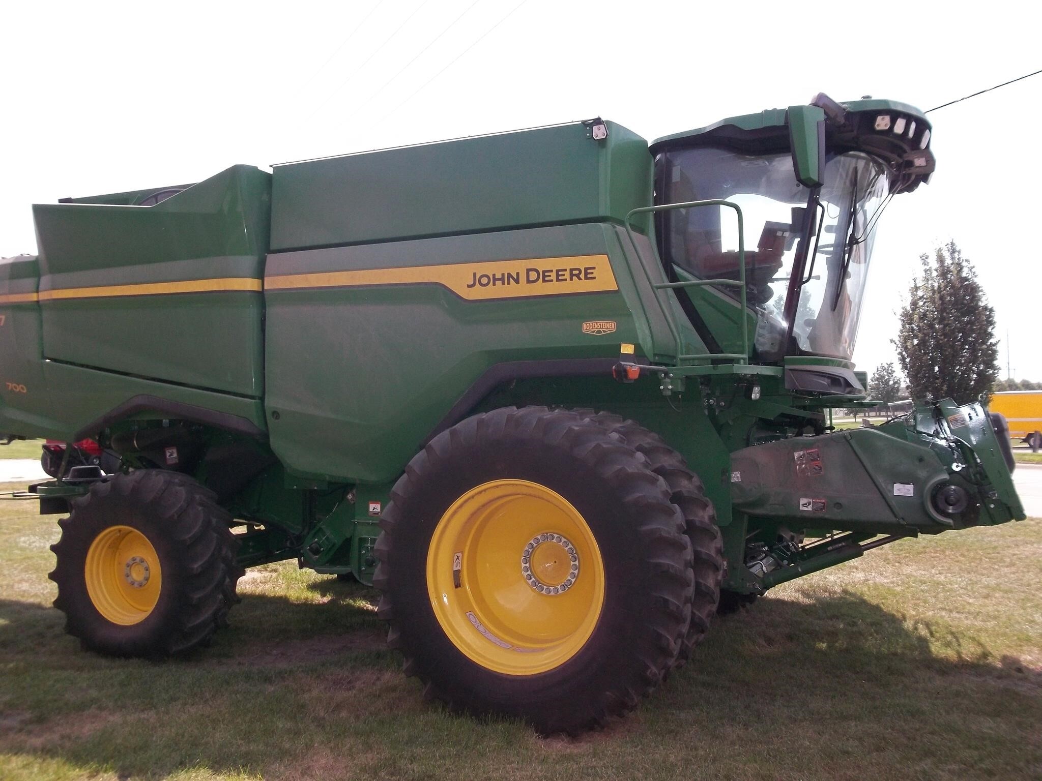 2025 JOHN DEERE S7 700 in Dyersville, IA