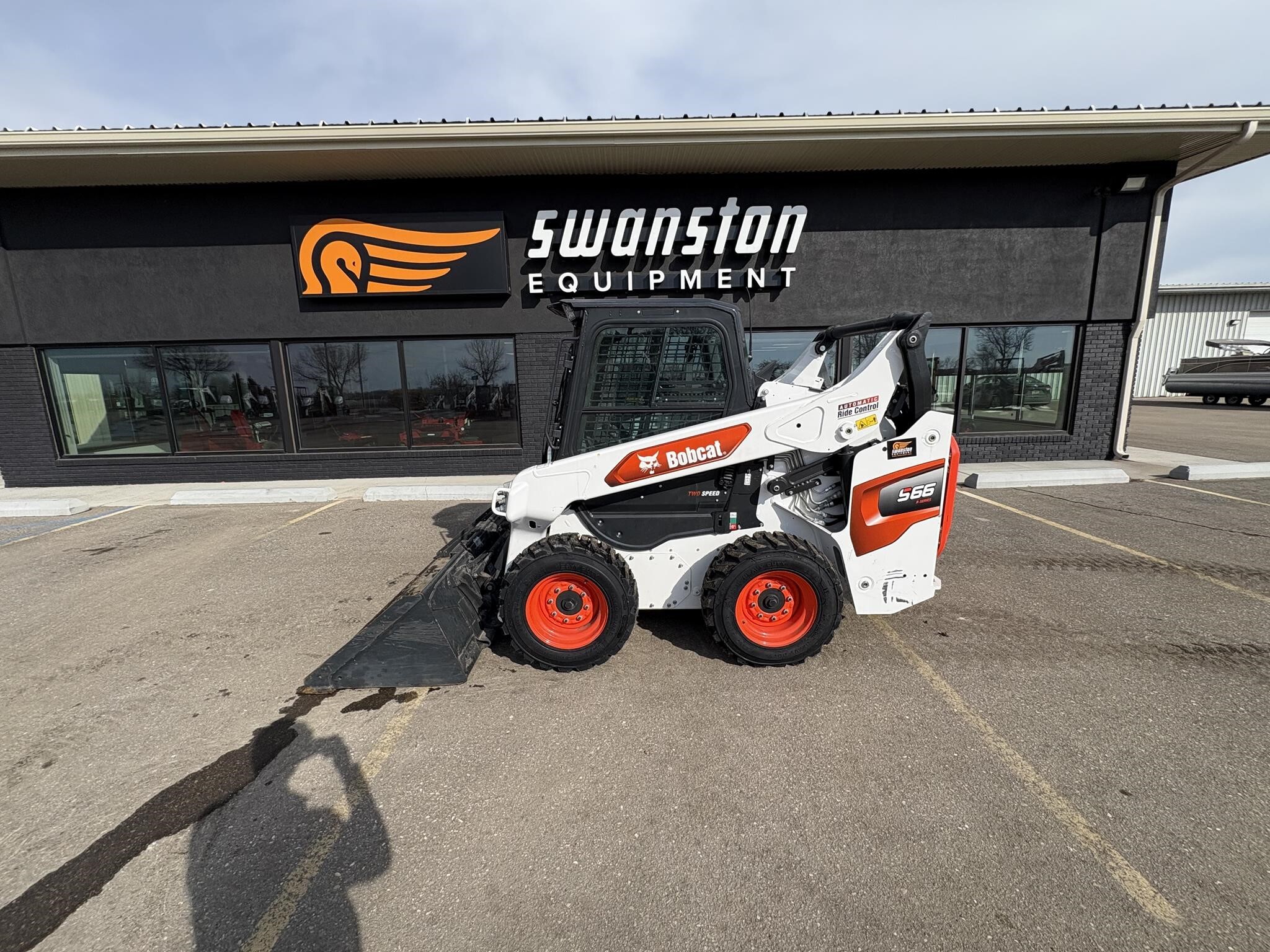 2024 BOBCAT S66 in Fergus Falls, MN