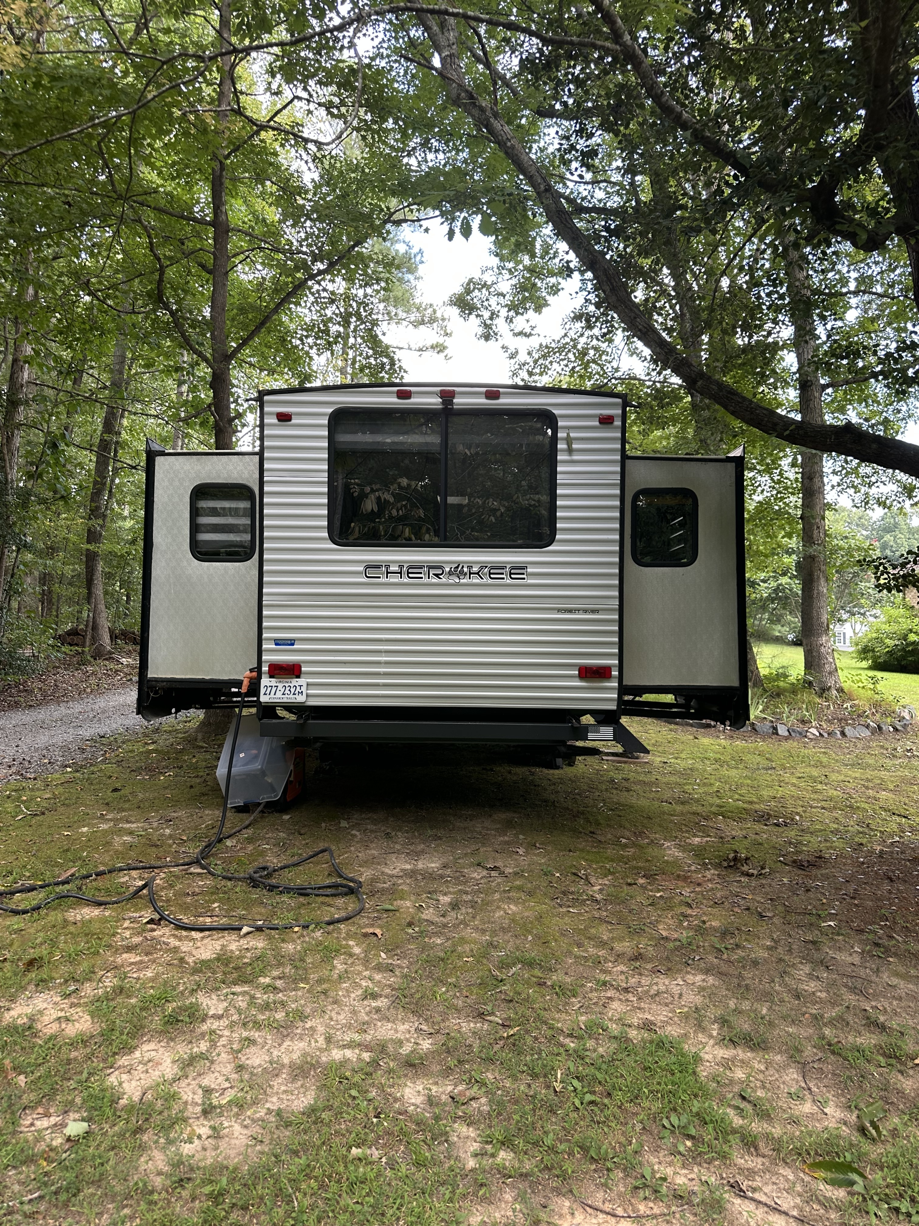 2021 Forest River CHEROKEE WOLF DEN 306MM in petersburg VA