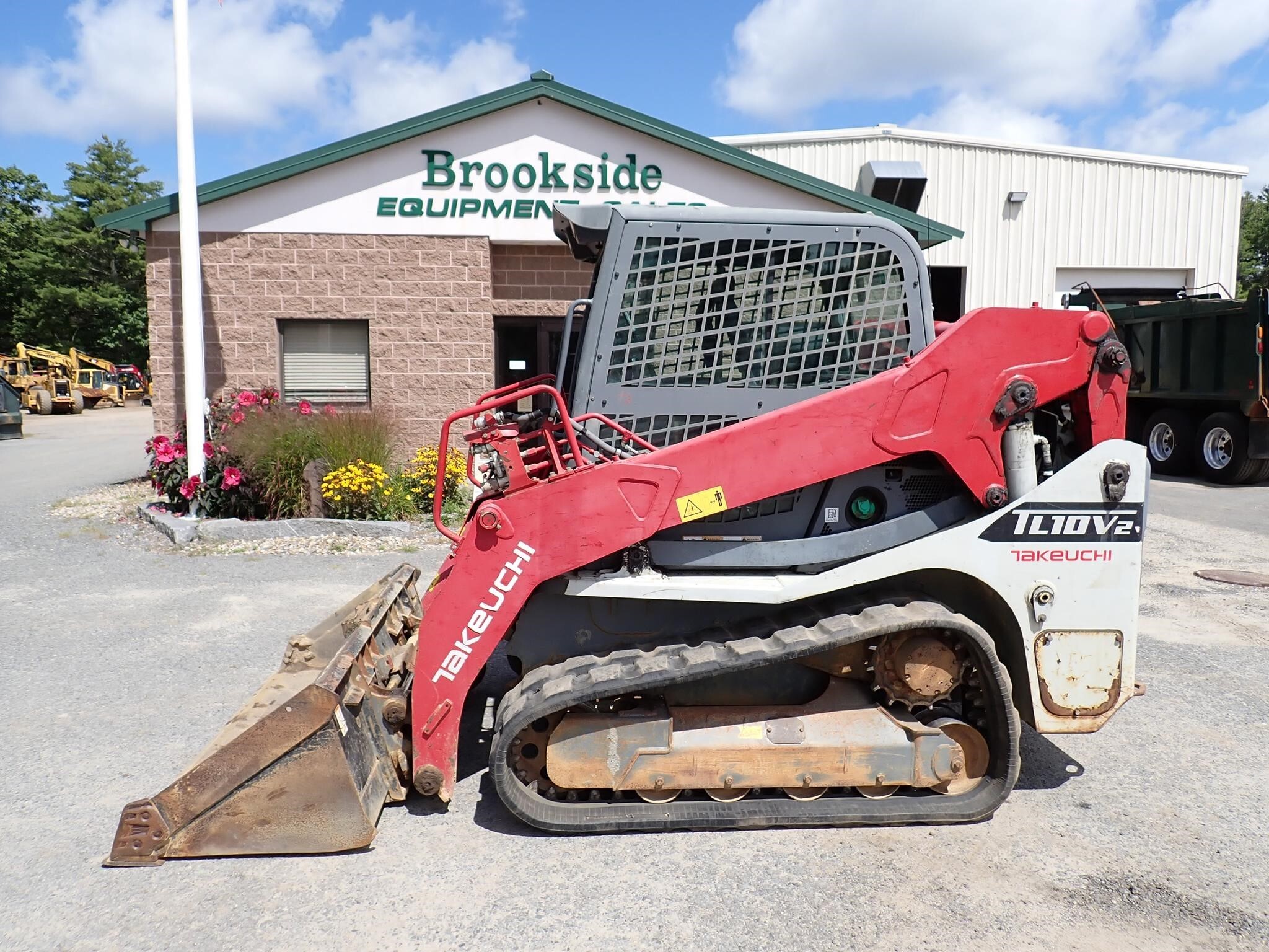 2019 TAKEUCHI TL10V2 in Phillipston, MA
