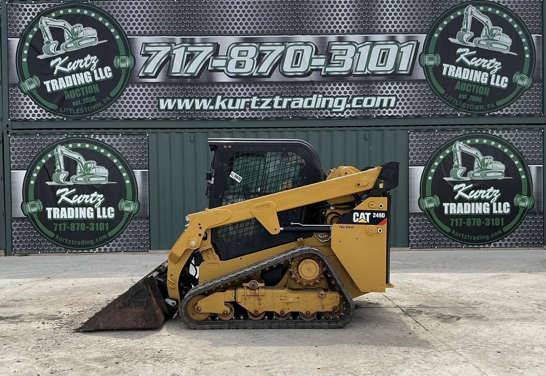 2015 CATERPILLAR 249D in Littlestown, PA