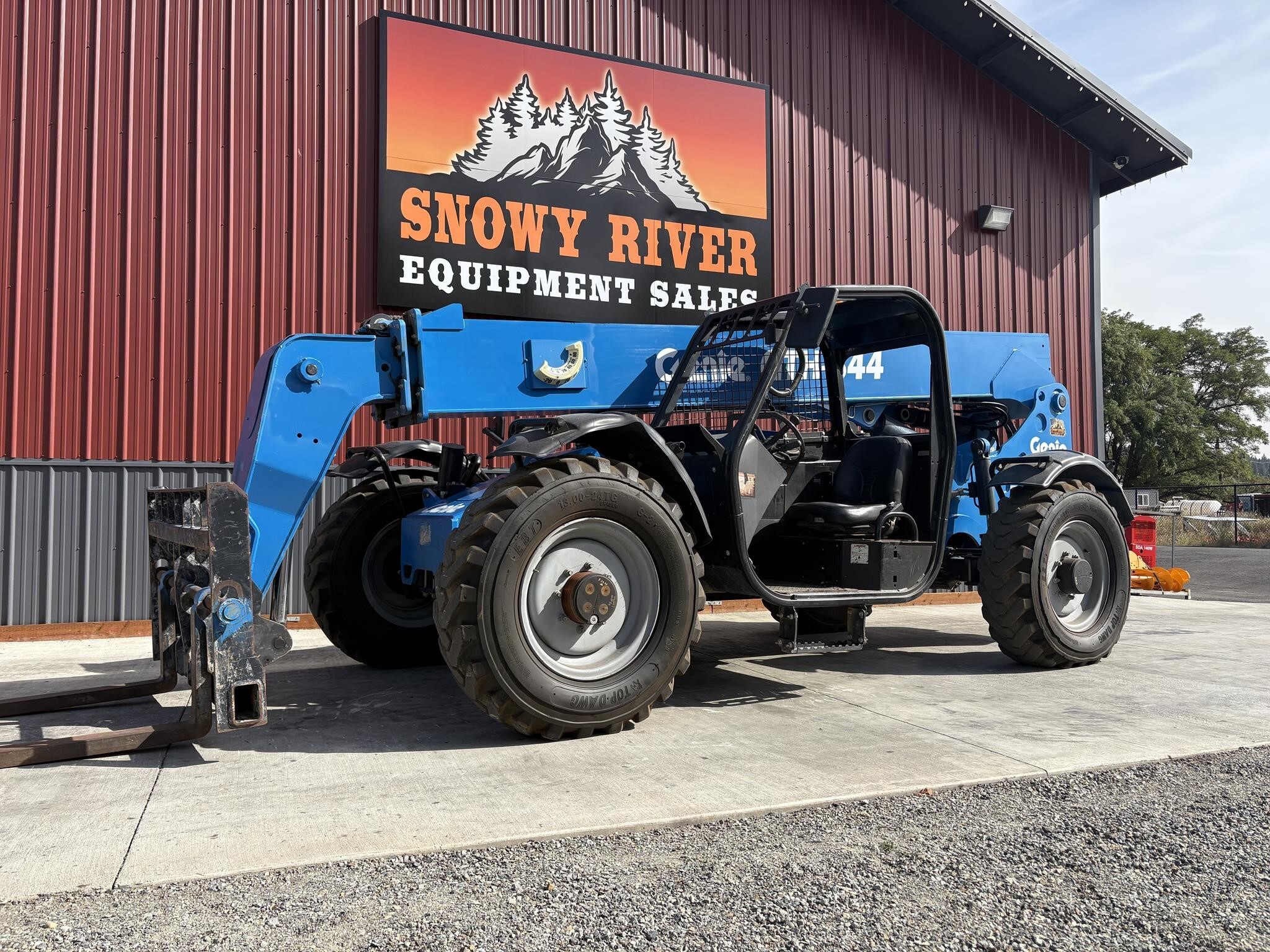 2015 GENIE GTH844 in Cle Elum, WA