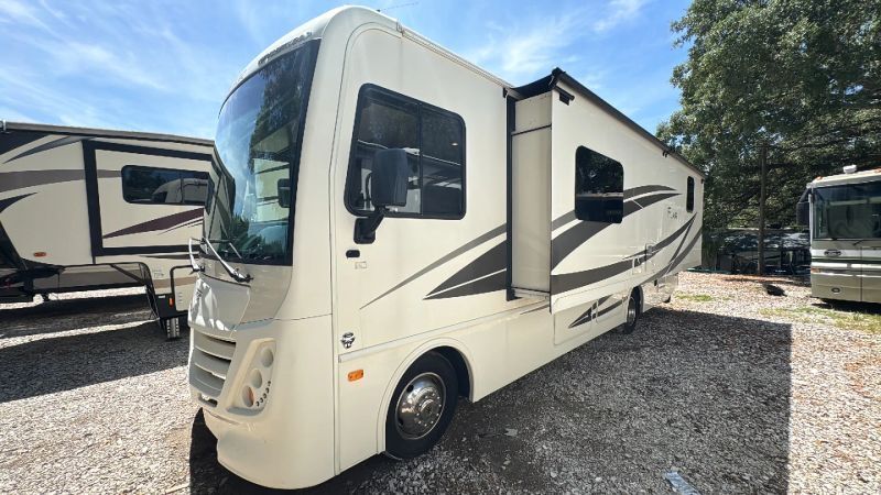 2019 Fleetwood Flair 29M in thonotosassa FL
