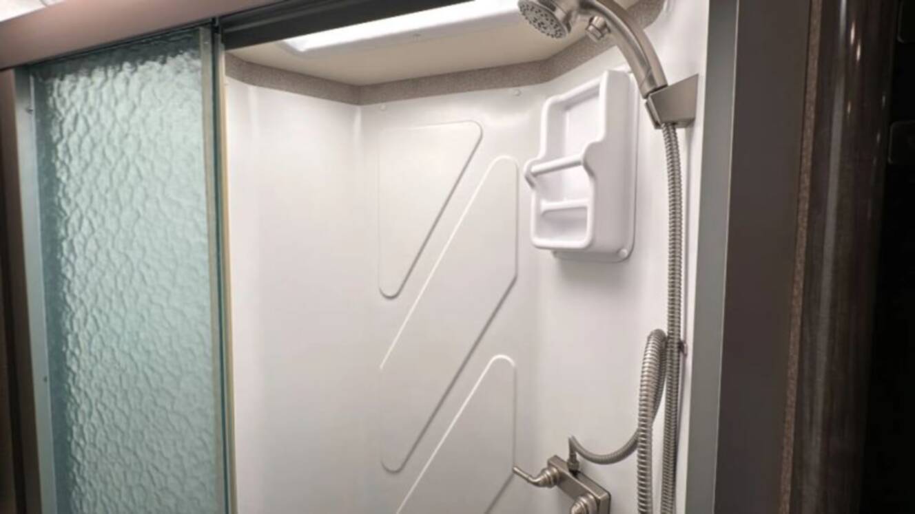 A photo of this 2019 Fleetwood Flair 29M