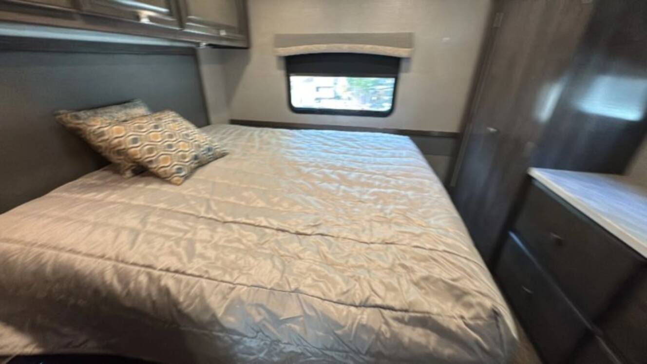 A photo of this 2019 Fleetwood Flair 29M