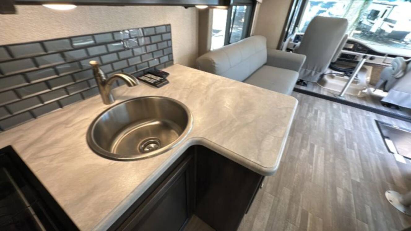 A photo of this 2019 Fleetwood Flair 29M