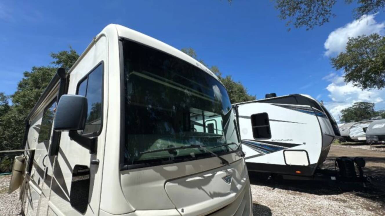 A photo of this 2019 Fleetwood Flair 29M