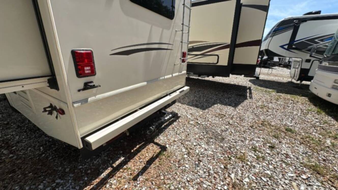A photo of this 2019 Fleetwood Flair 29M