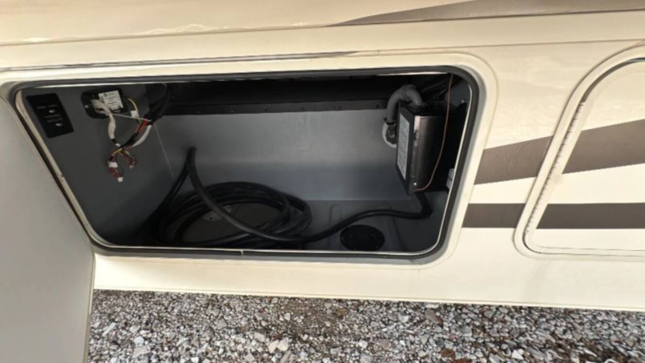 A photo of this 2019 Fleetwood Flair 29M
