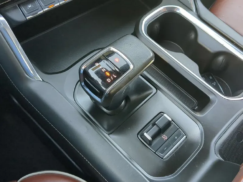 2023 GMC SIERRA