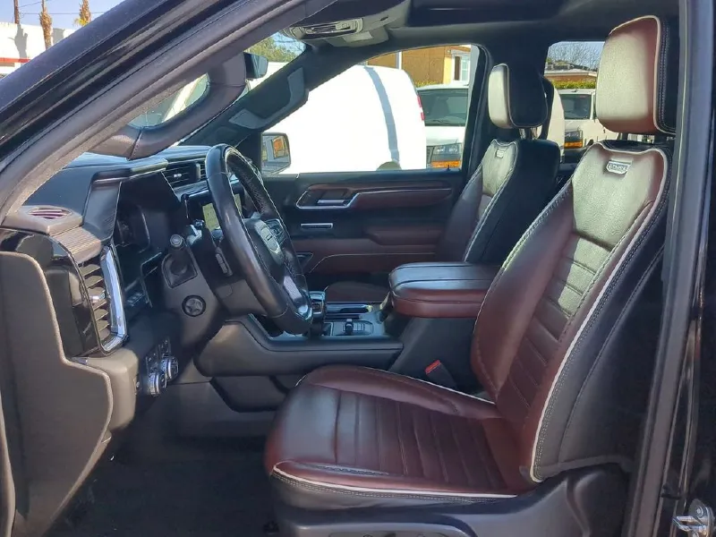 2023 GMC SIERRA