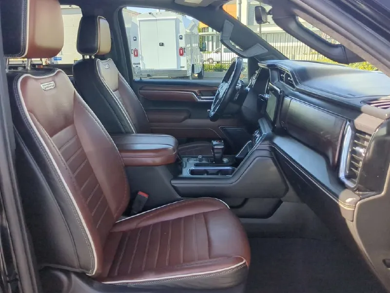 2023 GMC SIERRA