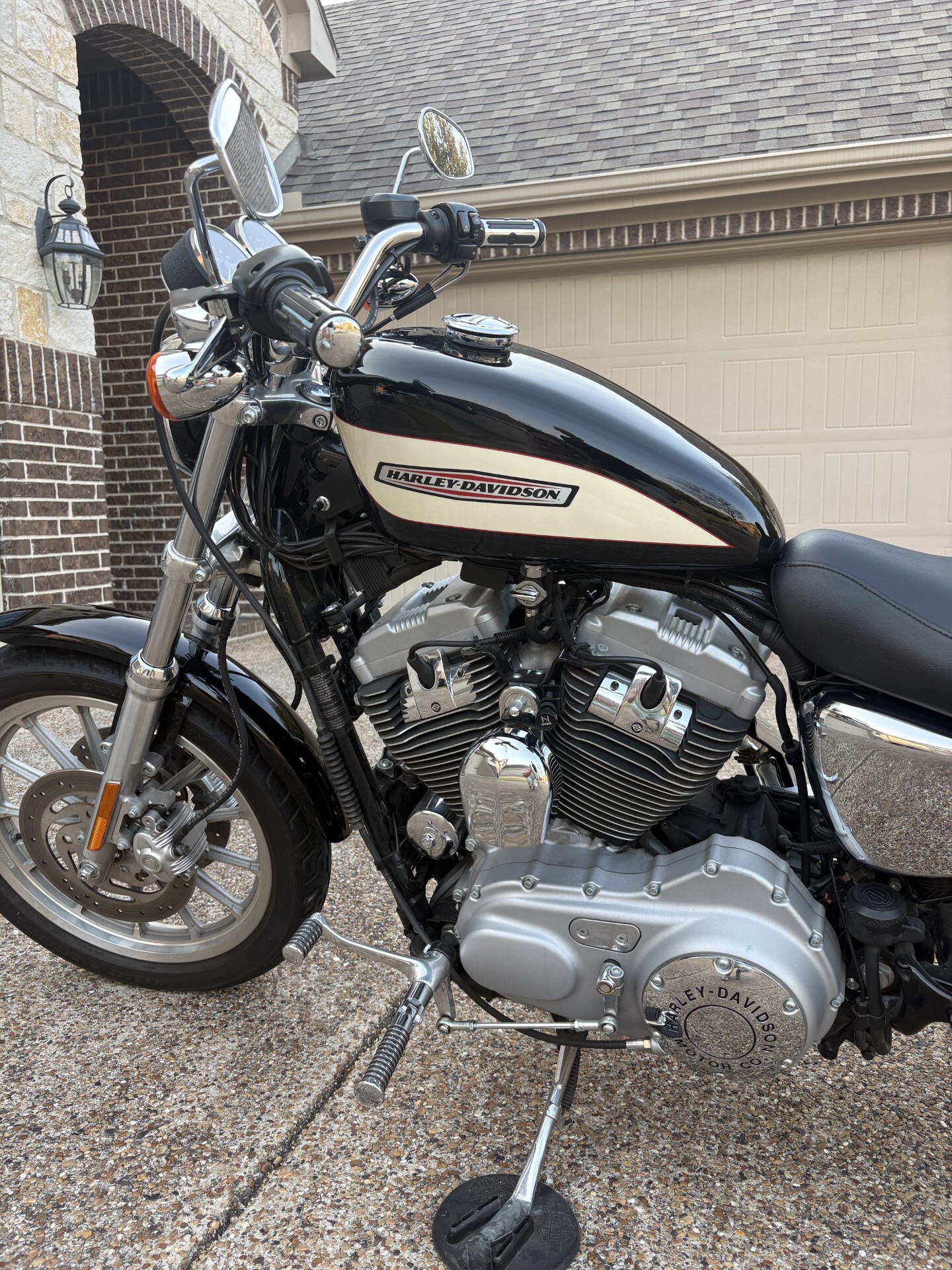 2004 Harley-Davidson SPORTSTER 1200 CUSTOM XL1200C CUSTOM XL1200C in Frisco, TX