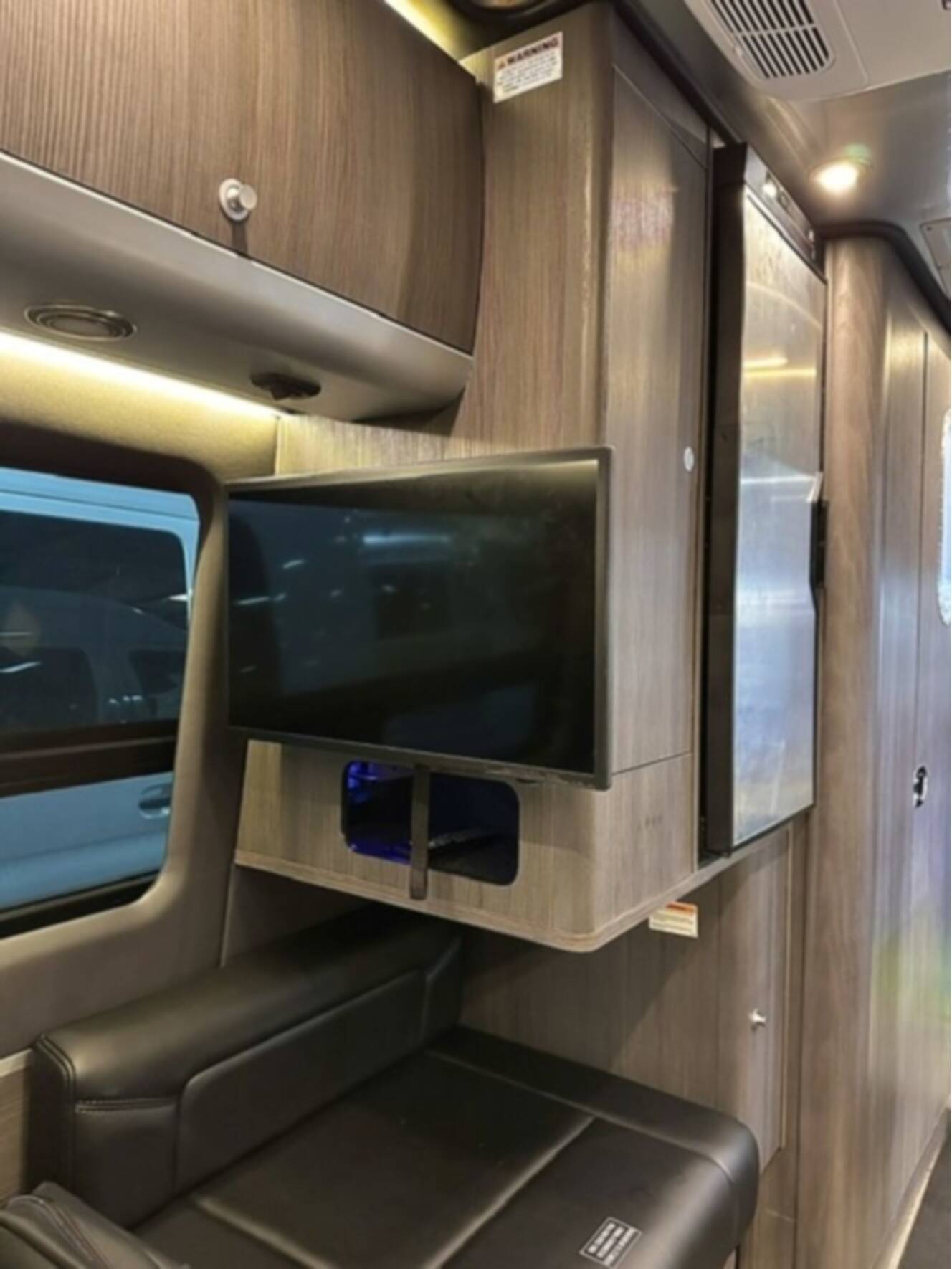 A photo of this 2023 Airstream Interstate 19