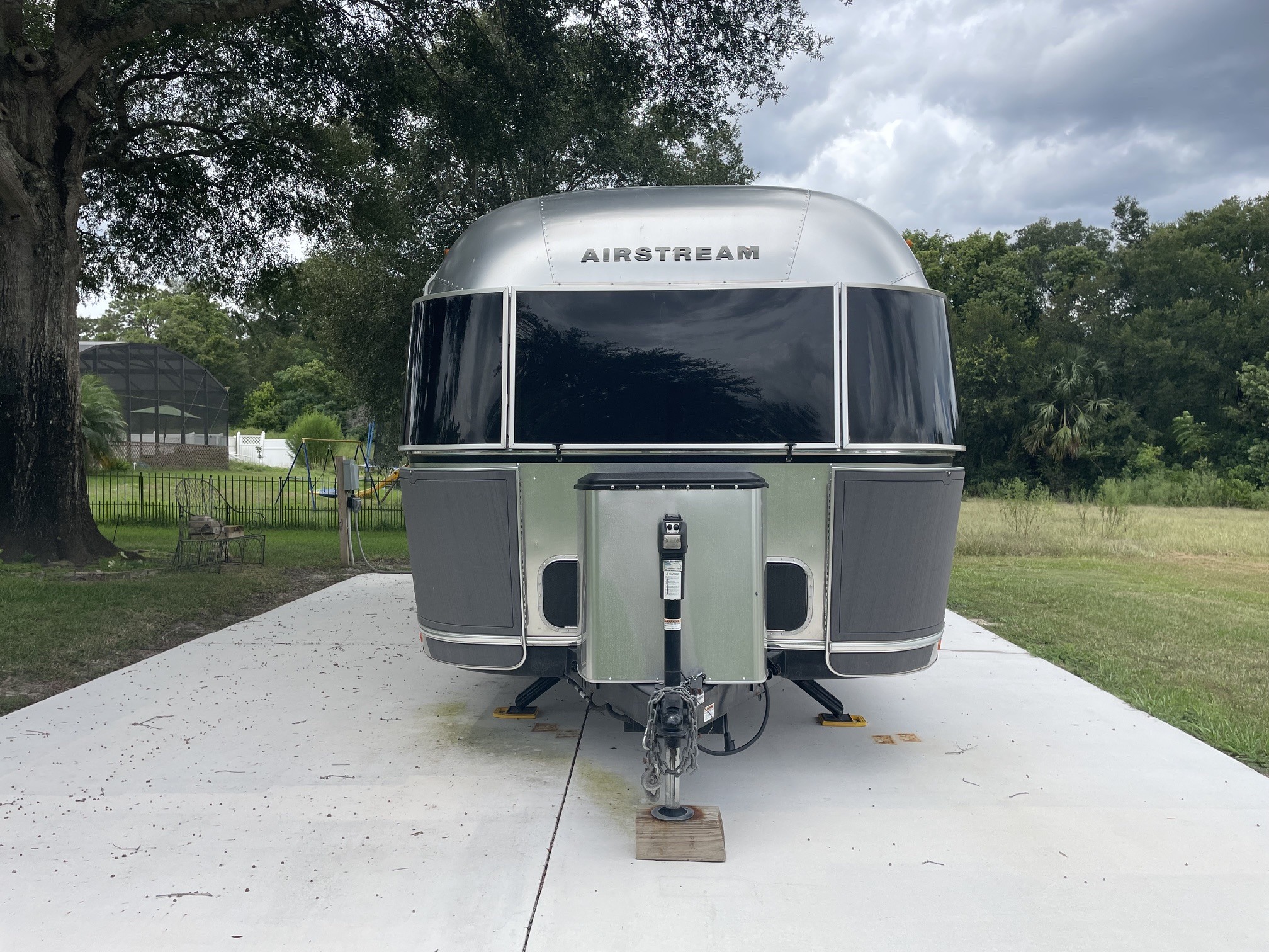 2020 Airstream FLYING CLOUD 25FB TWIN RV