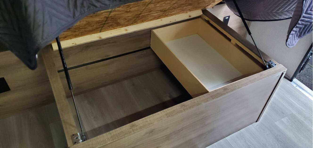 A photo of this 2025 Grand Design IMAGINE 2800BH