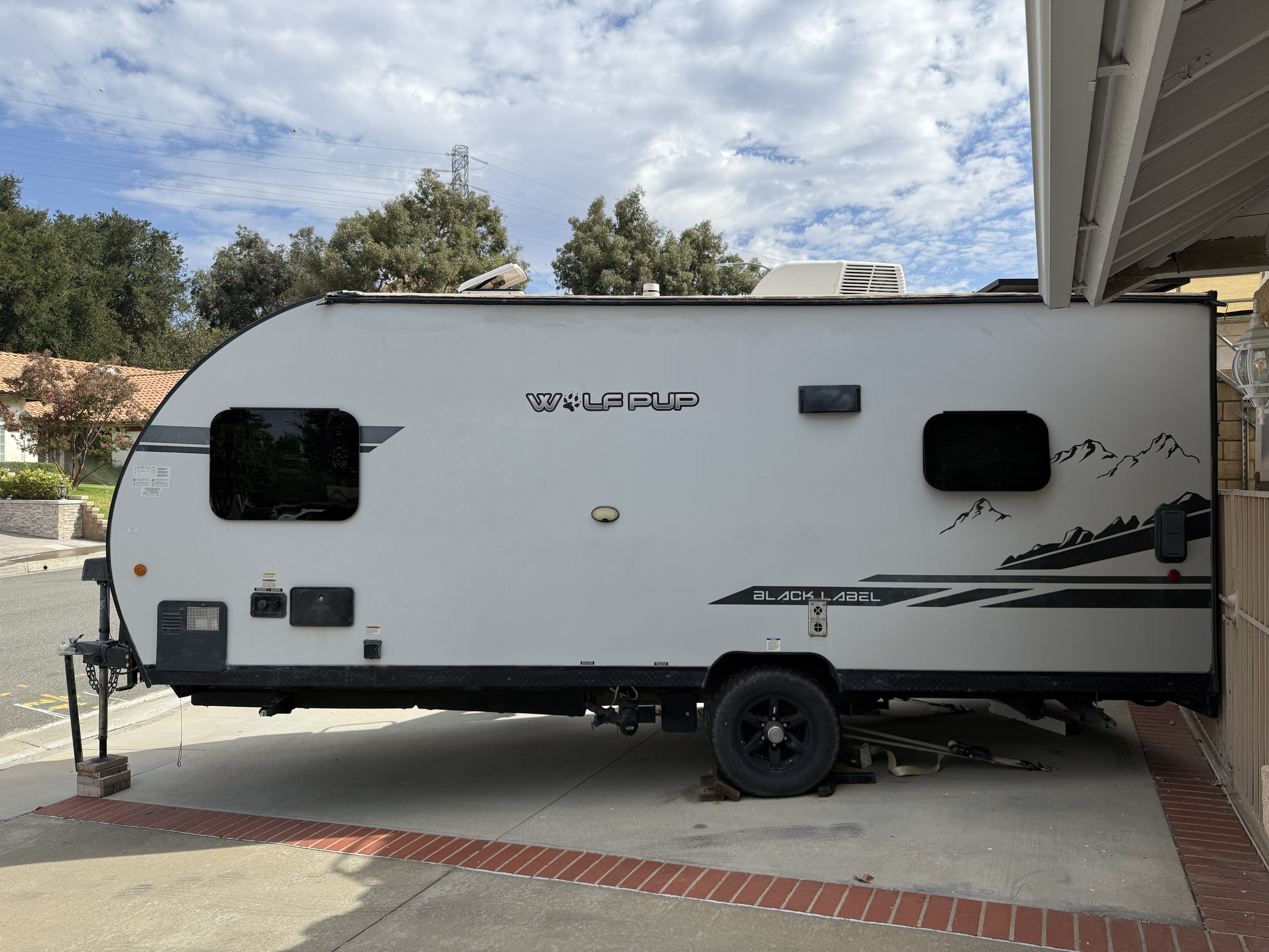 2021 Forest River WOLF PUP BLACK LABEL in santa clarita CA