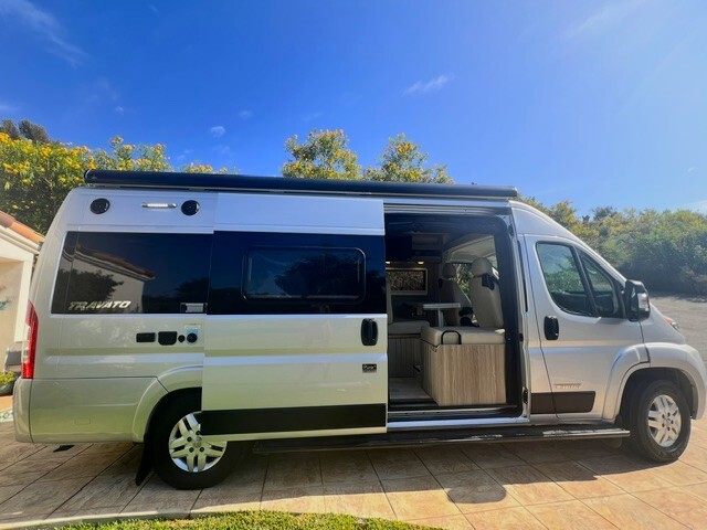 2021 Winnebago TRAVATO 59GL in malibu CA