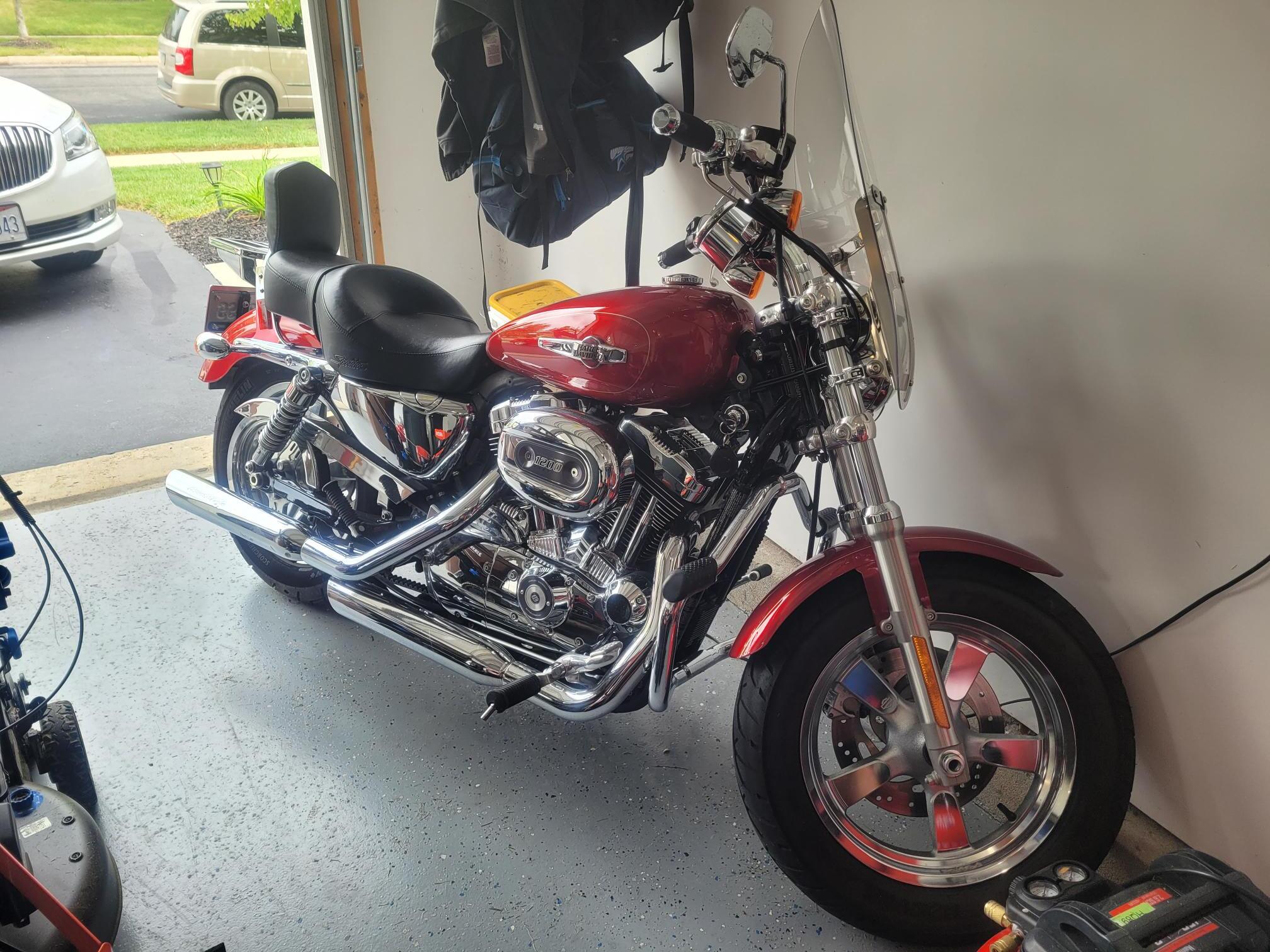 2013 Harley-Davidson SPORTSTER 1200 CUSTOM XL1200C CUSTOM XL1200C in Lewis Center, OH