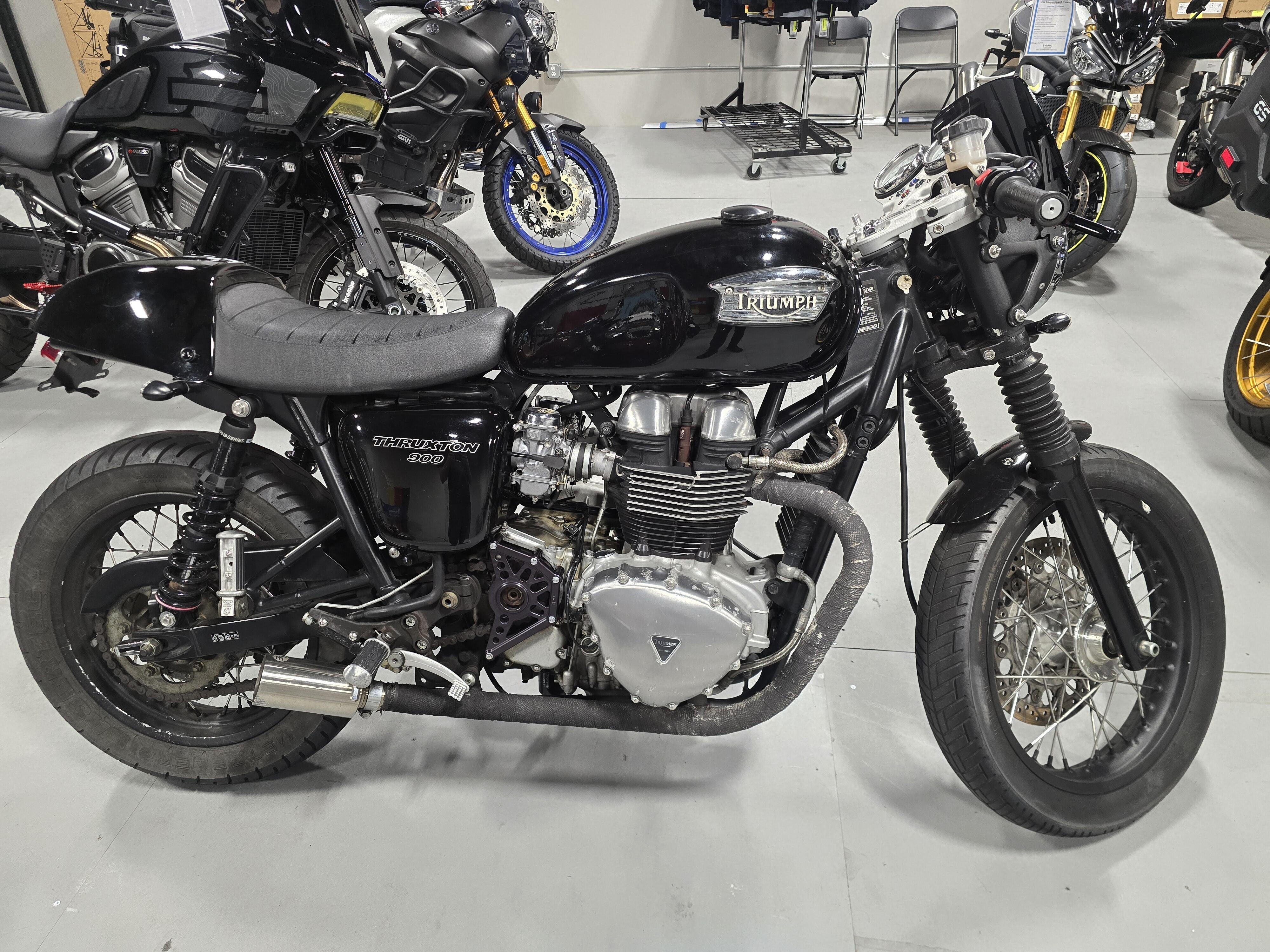 2005 Triumph Thruxton 900 900 in Dulles, VA