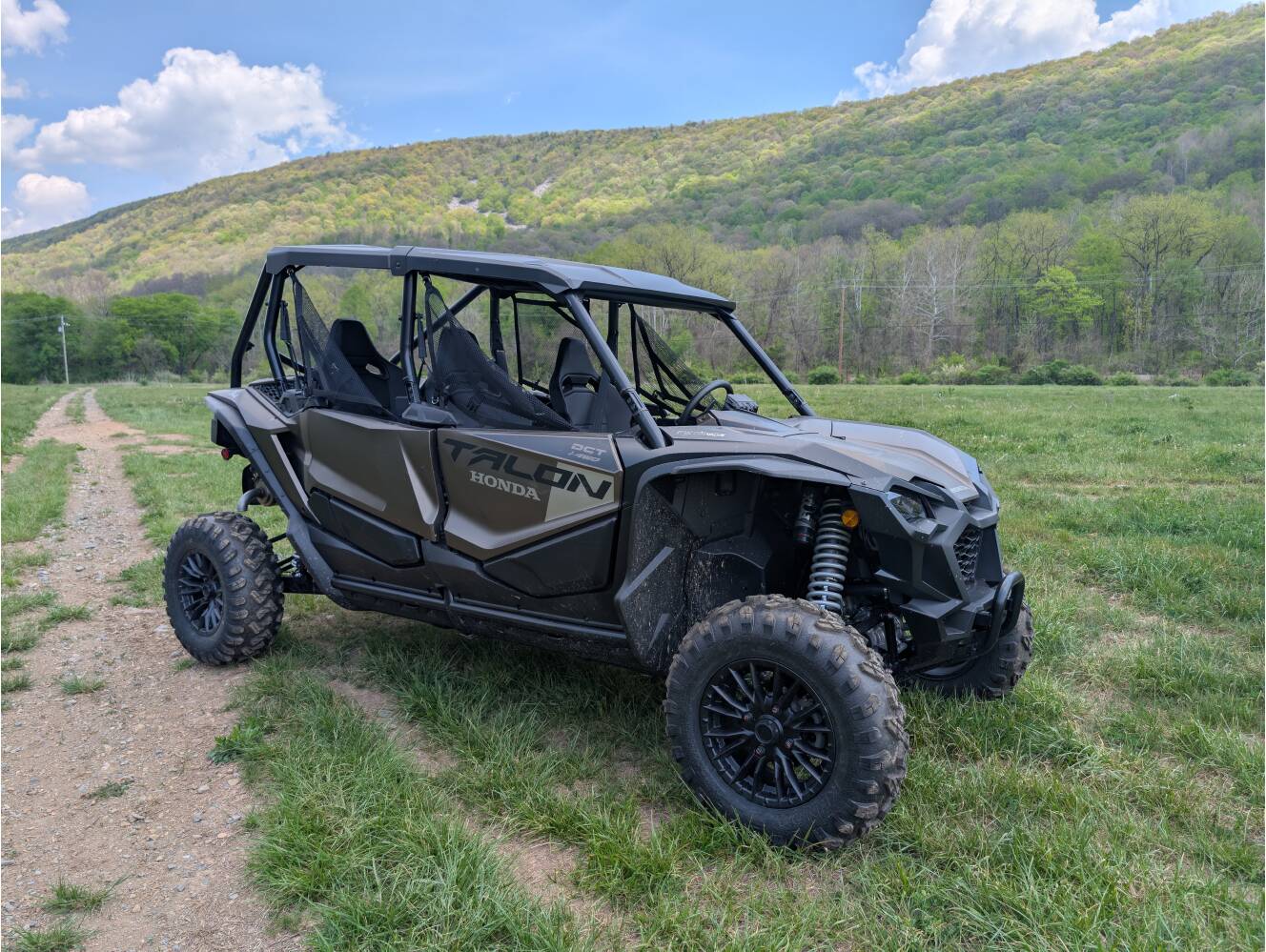 A photo of this 2026 Honda Talon 1000X-4 FOX Live Valve
