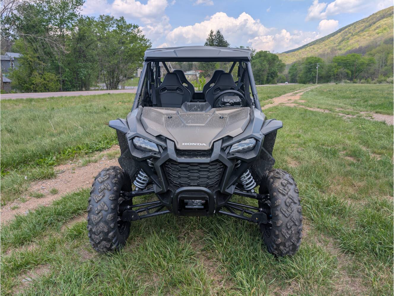 A photo of this 2026 Honda Talon 1000X-4 FOX Live Valve