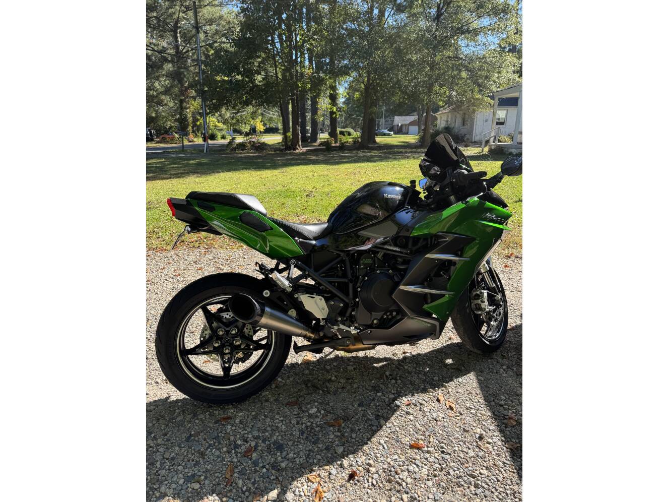 A photo of this 2025 Kawasaki NINJA H2 SX SE 