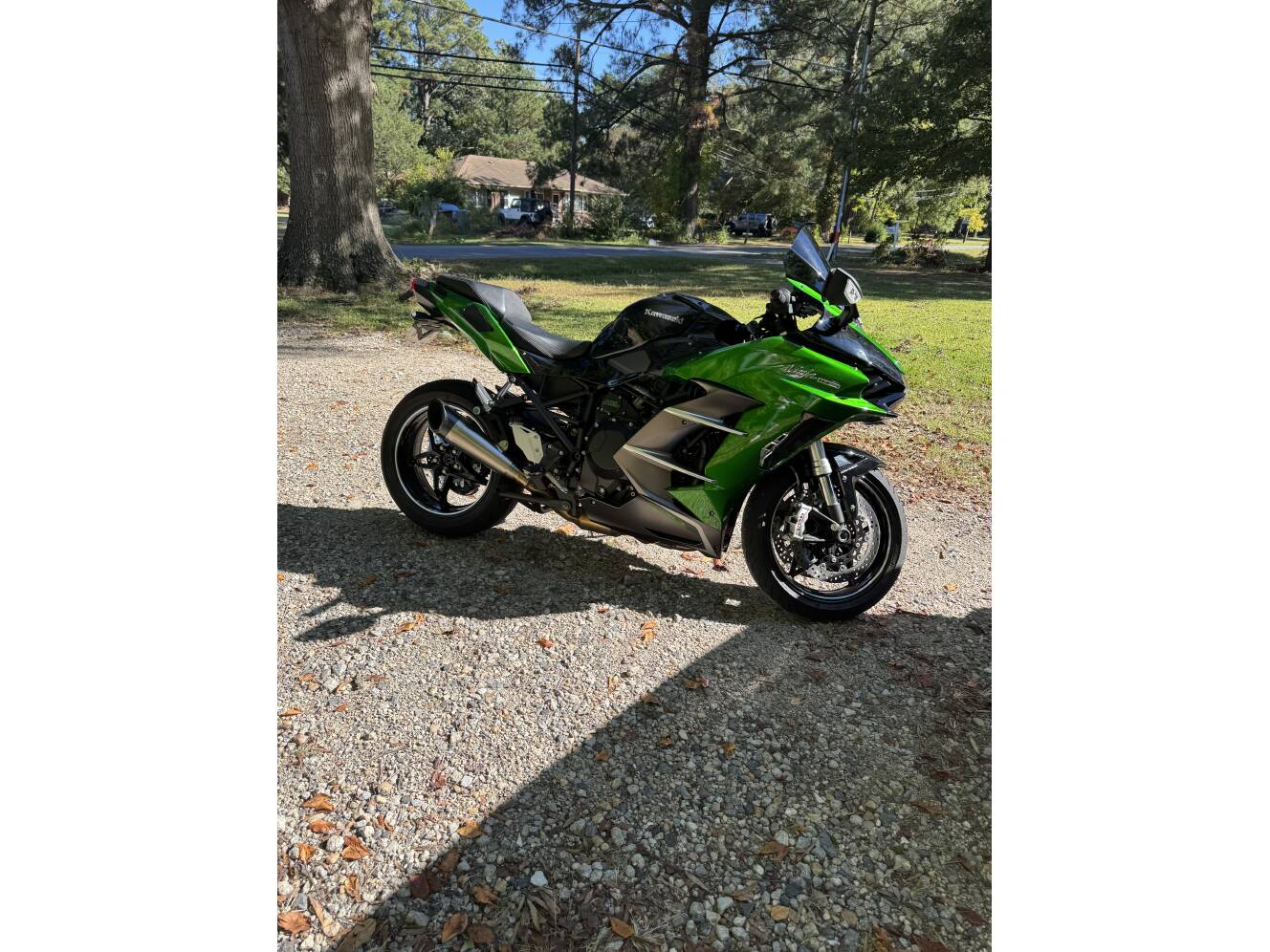 A photo of this 2025 Kawasaki NINJA H2 SX SE 