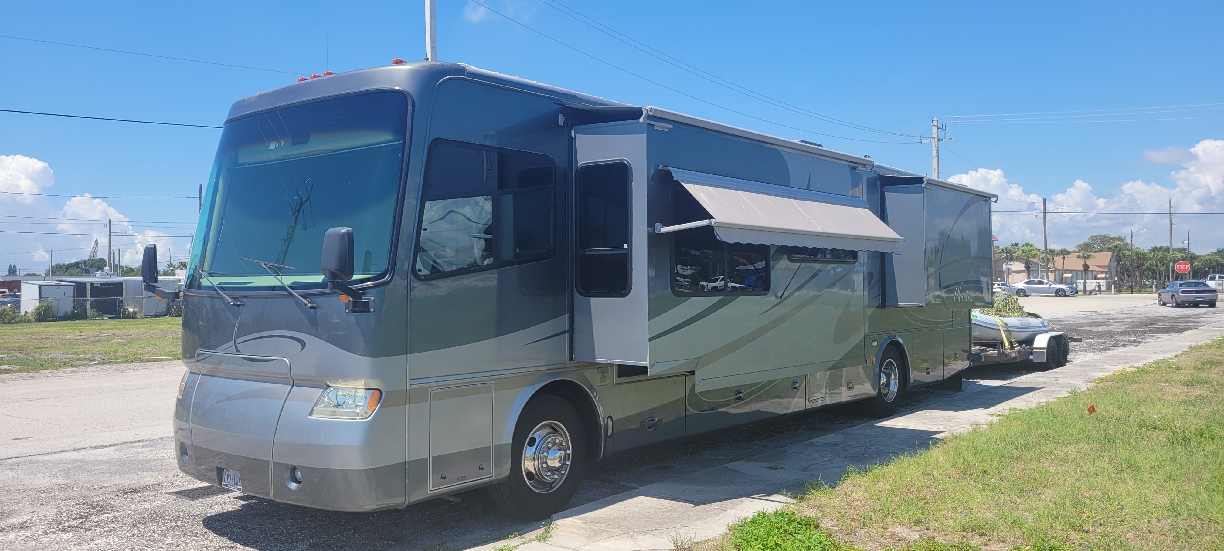 2006 Tiffin Motorhomes PHAETON 40 QDH in cape charles VA