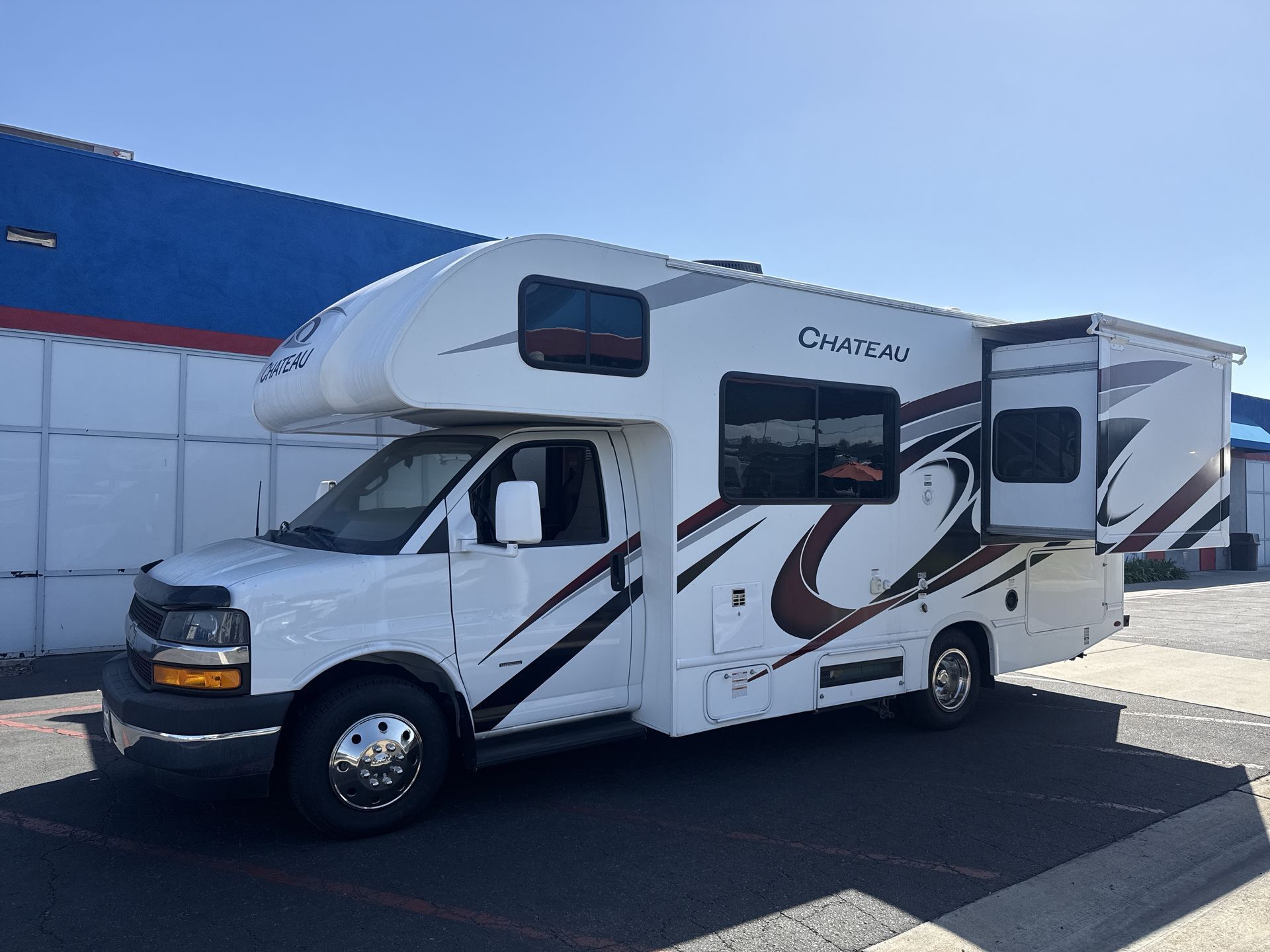 2023 Thor Motor Coach CHATEAU 22B in fountain valley CA