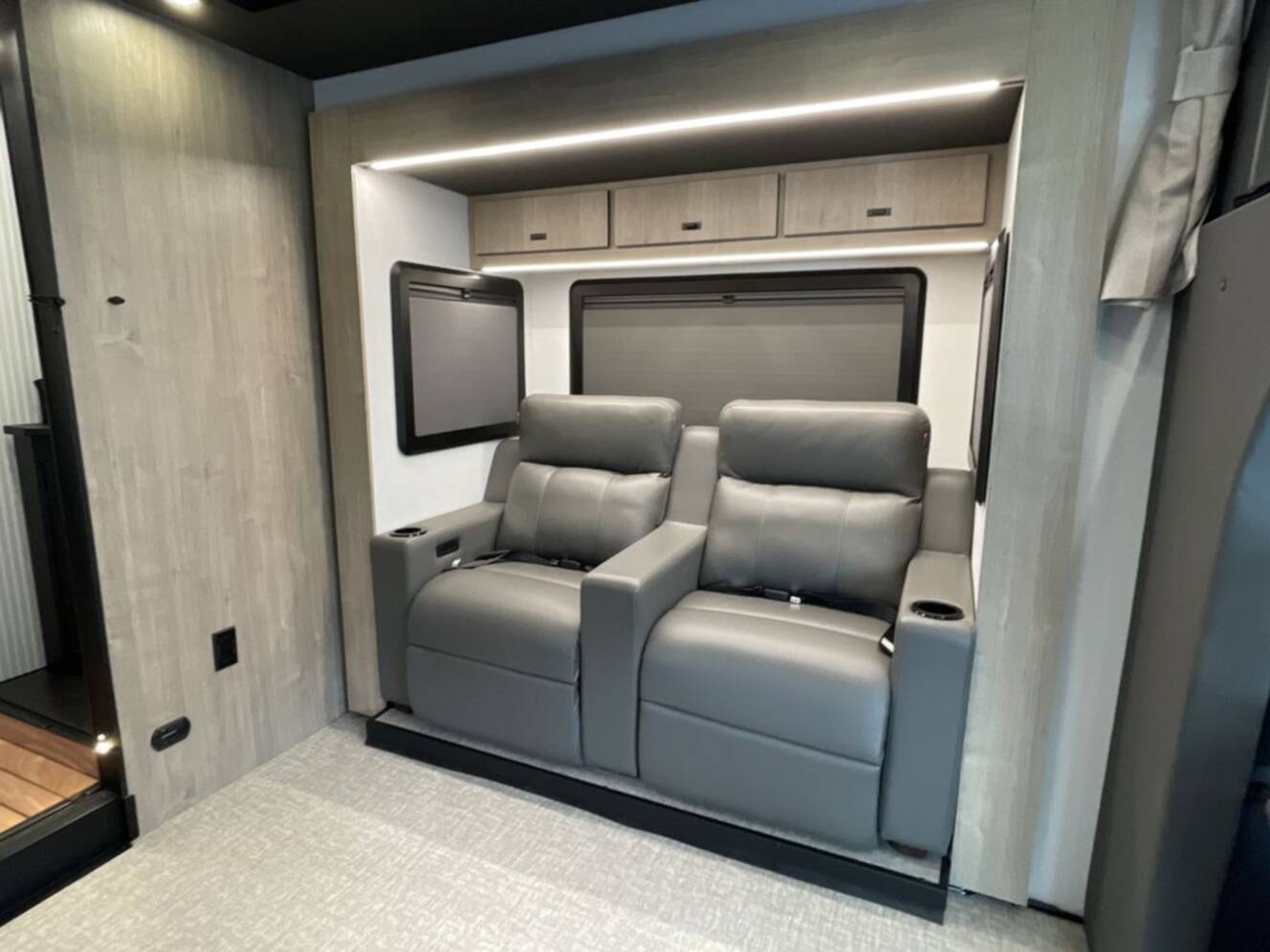 A photo of this 2026 Grand Design Lineage Series M 25TK